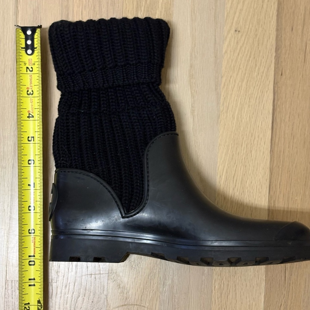 Authentic Women’s Gucci Lana Rubber Boots - Picture 5 of 9